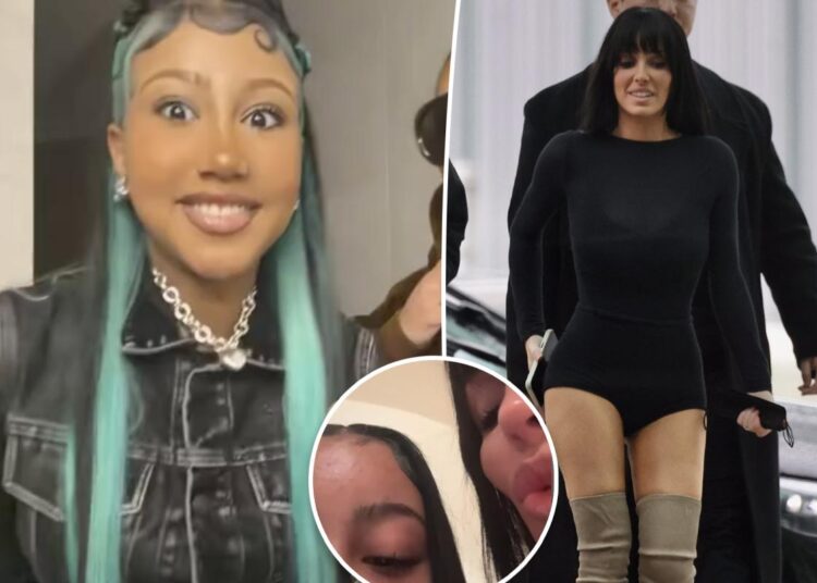 A filha de Kim Kardashian, North West, compartilha uma selfie rara com a madrasta, Bianca Censori, no Natal