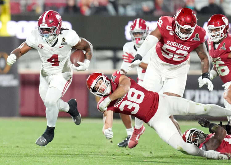 Além do retorno do Alabama, a primeira rodada do CFP faltou entretenimento