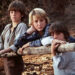 Alison Arngrim diz que o set de “Little House on the Prairie” foi ‘tão quente’ que até Sean Penn desmaiou durante sua aparição como convidado