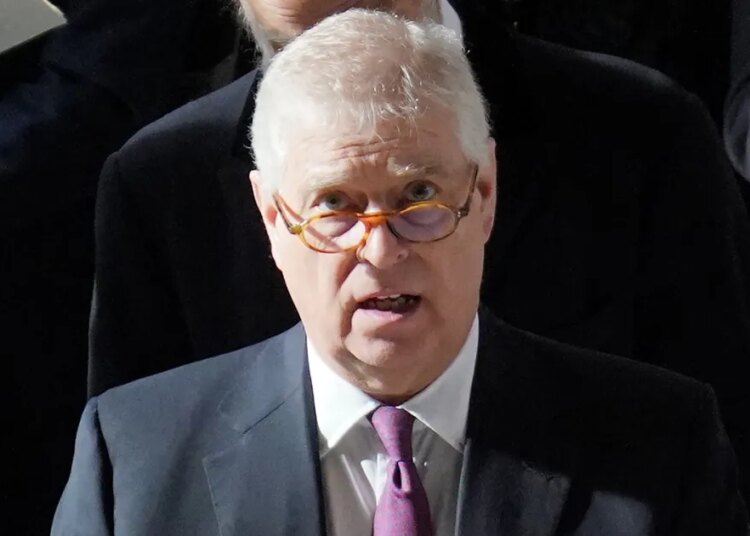 Andrew Mountbatten-Windsor é 'o real mais fora de alcance' | Galeria