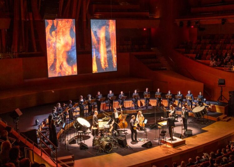 Apreciação: Frank Gehry foi o arquiteto que mudou a música