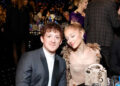 Ariana Grande e Ethan Slater compartilham um vislumbre de suas férias juntos com adoráveis ​​​​fotos raras