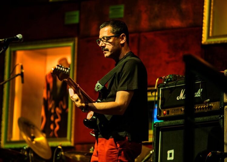 Banda Indie Música UnLtd. e Milin lançam seu novo single ‘I LIKE GREEN EYES TOO’
