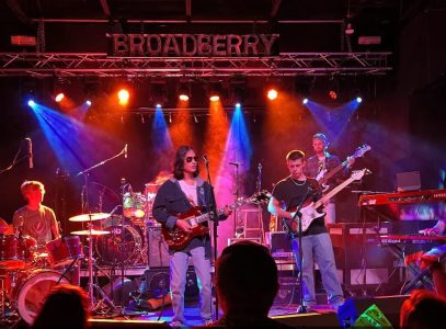Banda local Wolf se apresentará no Kimball Theatre na véspera de Ano Novo