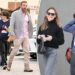 Ben Affleck se reúne com a ex Jennifer Garner para uma apresentação no teatro no mesmo dia da viagem de compras de Jennifer Lopez