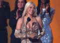Beyoncé se torna oficialmente bilionária, uma dos cinco únicos músicos de todos os tempos