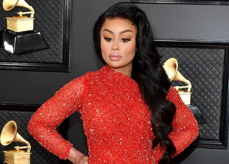 Blac Chyna revela seu status de relacionamento