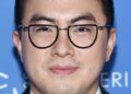 Bowen Yang deixa 'SNL' no meio de sua 8ª temporada | KGOU