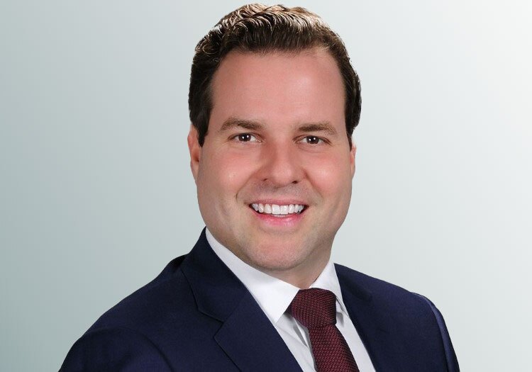 CBRE promove corretora financeira; Newmark nomeia chefe global de serviços de ocupação; Porto marítimo nomeia CFO