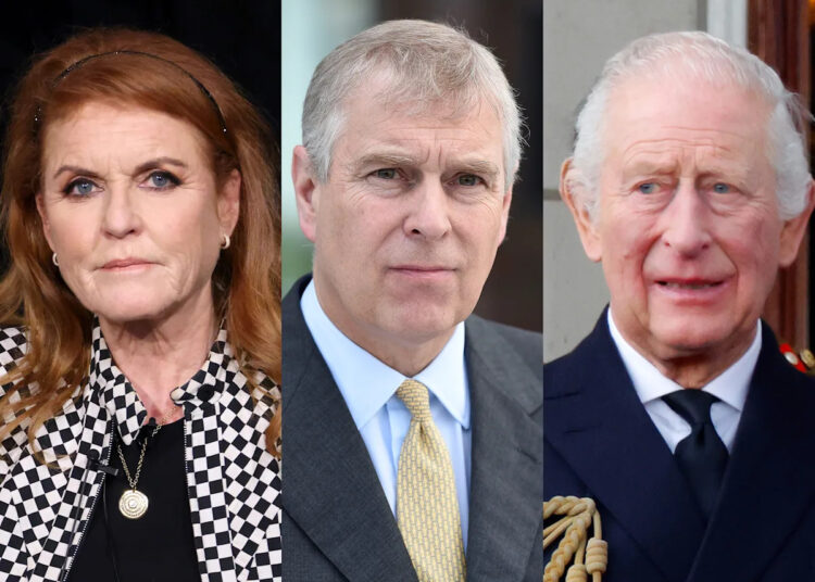Charles supostamente concordou em dar uma mesada a Andrew após relatos de que o ex-príncipe está exigindo US $ 75 milhões em meio às ameaças 'perigosas' de Fergie de expor o rei