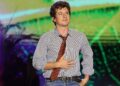 Charlie Puth sofre reação ao cantar o hino nacional do Super Bowl