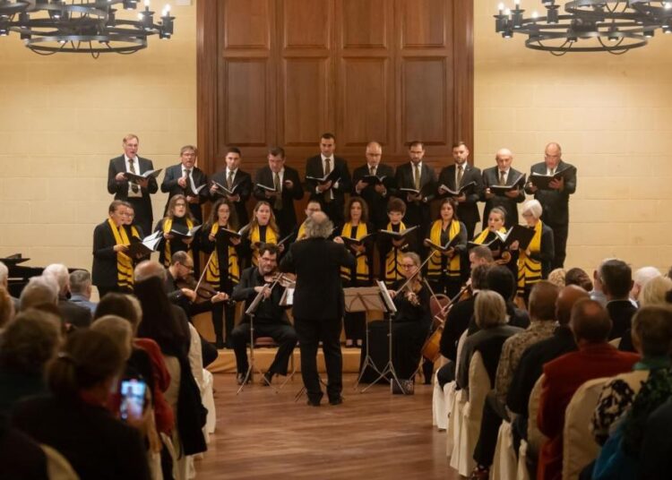 Comemore o ano novo com música clássica e festiva