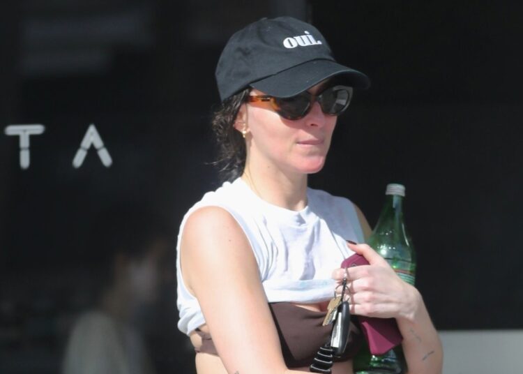 Dakota Johnson encerra treino intenso em Los Angeles | Dakota Johnson | Notícias e fofocas sobre celebridades | Entretenimento, fotos e vídeos