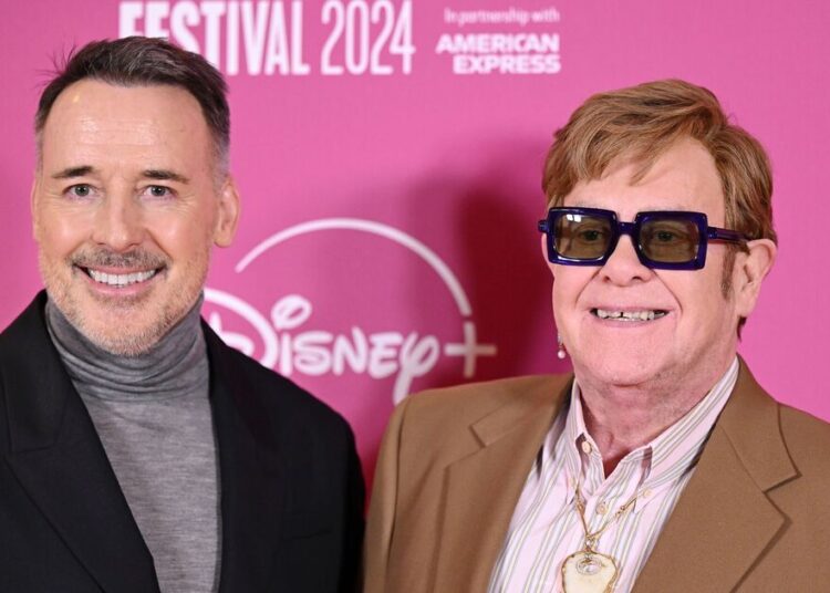 Elton John emite declaração emocionada de David Furnish após anúncio | Notícias de celebridades | Showbiz e TV
