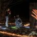 Engajamento brilha no evento 'Lights Around the Park' de Clinton | Entretenimento