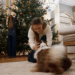 Este cachorro real roubou a cena em um vídeo de Natal familiar confiável