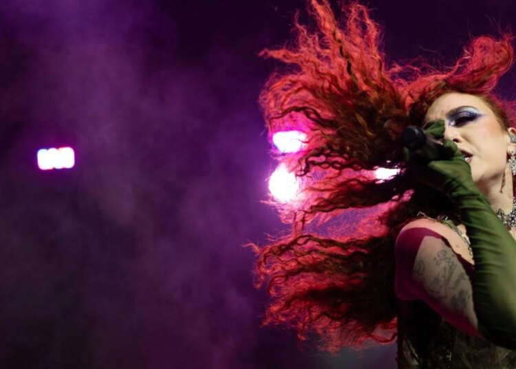Estrelas da música tocarão em 2026 na 'véspera do rock de ano novo' | Mundo do Entretenimento