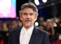 Ethan Hawke escreve à mão seu diálogo