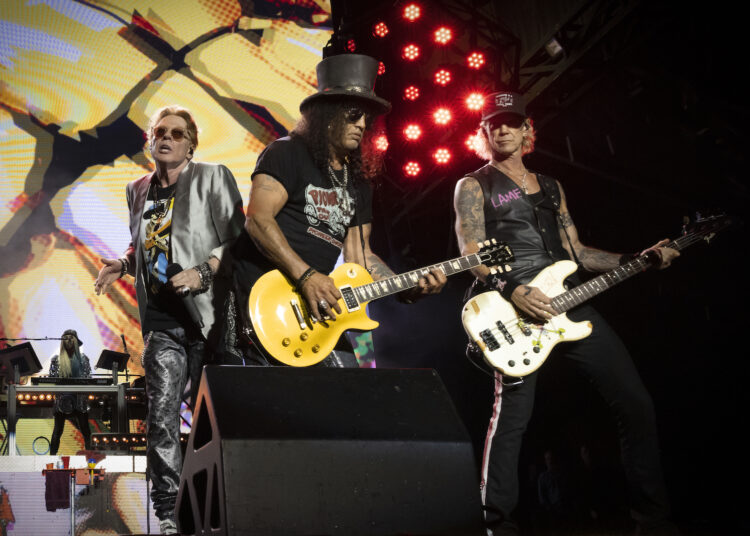 GUNS N' ROSES transmite duas novas músicas há muito aguardadas