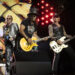 GUNS N' ROSES transmite duas novas músicas há muito aguardadas