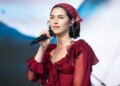 Gracie Abrams lança música sobre tiroteios em escolas