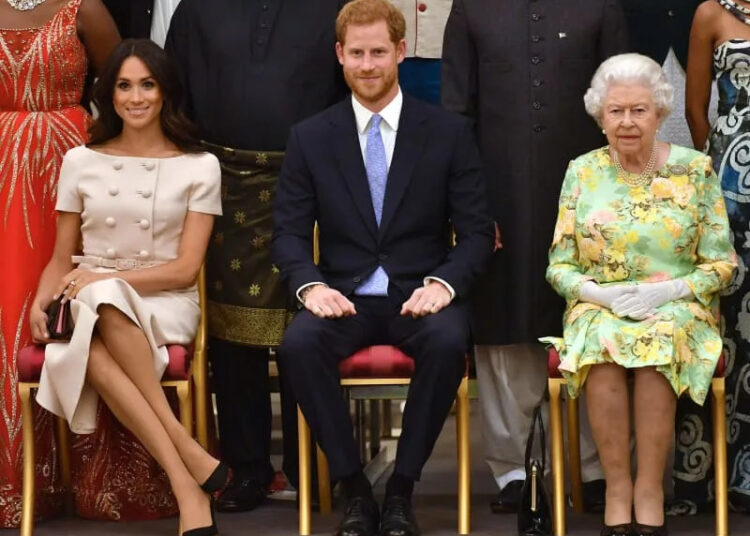 Harry e Meghan pensaram que a família real estava 'conspirando contra eles'