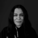 Jessie J desaba enquanto canta músicas do novo álbum