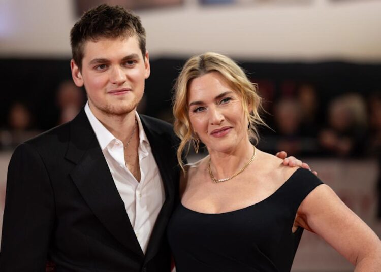 Kate Winslet emite resposta direta às afirmações de ‘Nepo Baby’ sobre seus filhos