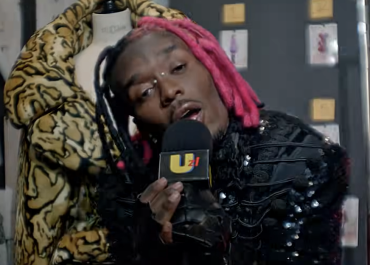Lil Uzi Vert interpreta um famoso estilista no videoclipe de 'What You Saying'