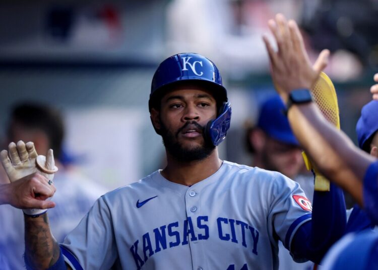Maikel Garcia e Kansas City Royals finalizam contrato de US$ 57,5 ​​milhões por 5 anos