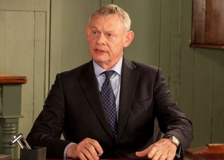 Martin Clunes fala sobre despedida de família 'comovente' | Notícias de celebridades | Showbiz e TV
