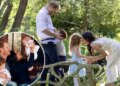 Meghan Markle compartilha cartão de Natal íntimo com Príncipe Harry, Archie e Lilibet