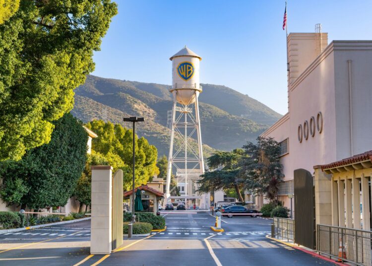 Netflix anuncia acordo para comprar Warner Bros. e HBO