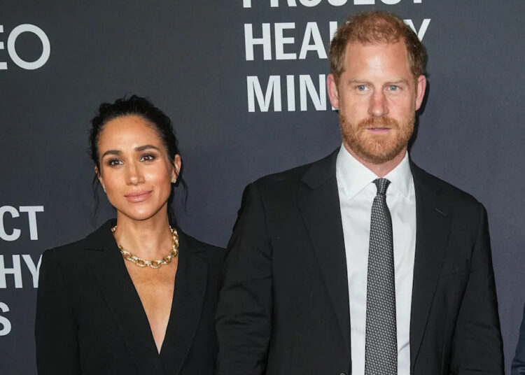 O movimento 'discreto' do príncipe Harry desencadeia nova tensão real com o príncipe William