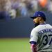 Os Dodgers parecem prontos para enganar os fãs novamente à medida que os rumores comerciais de Teoscar Hernandez se intensificam