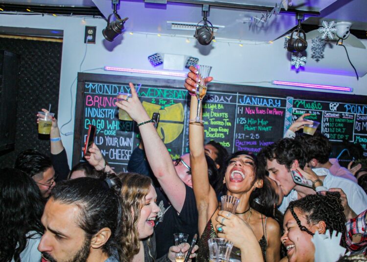 Os melhores lugares para festejar em Baltimore na véspera de Ano Novo