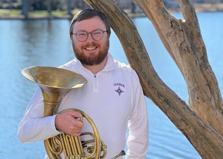Recital do corpo docente: Tyler Goodwin-Souffront, trompa