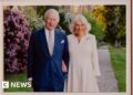 Rei Charles e Rainha Camilla revelam cartão de Natal deste ano