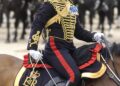 Rei e Rainha escolhem a primeira mulher escudeira da coroa para dirigir Royal Mews