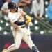Relatório: Brewers negociam Collins e Mears com Royals pela Zerpa
