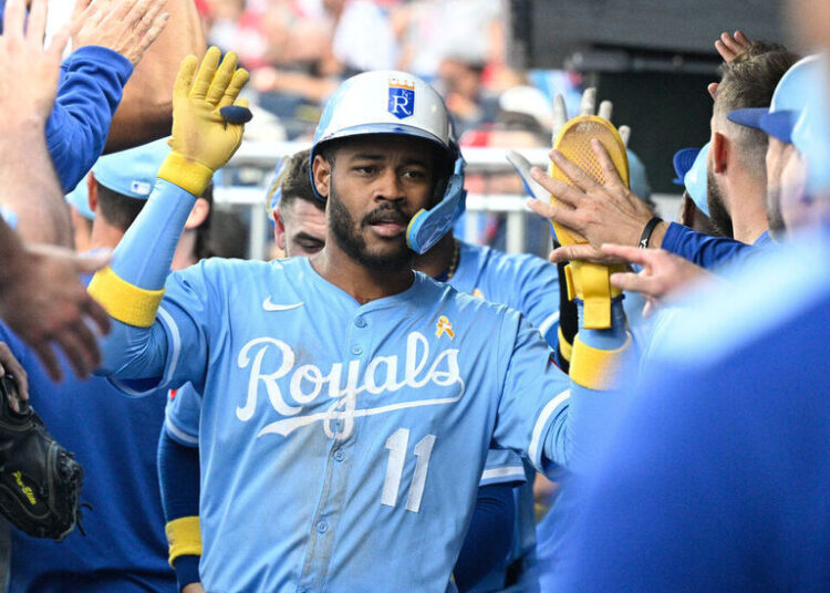 Relatório: Royals, Garcia finalizando extensão de 5 anos e US$ 57,5 ​​milhões
