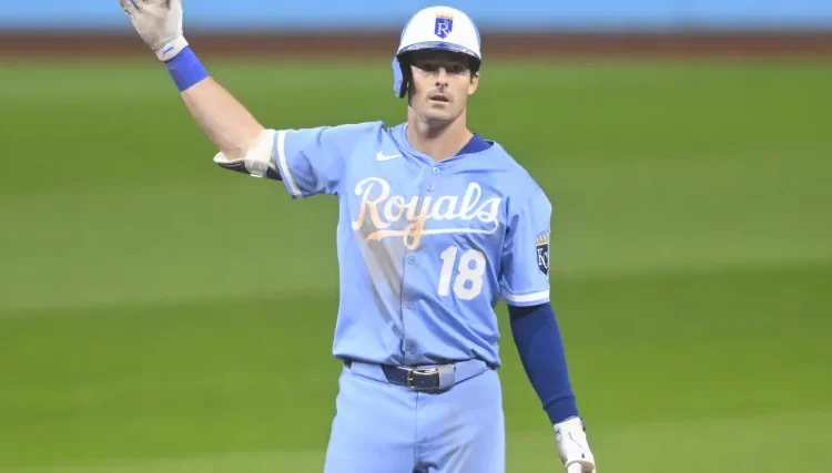 Royals previu negociar pelo bicampeão da World Series de $ 66 milhões dos Dodgers depois de perder Mike Yastrzemski
