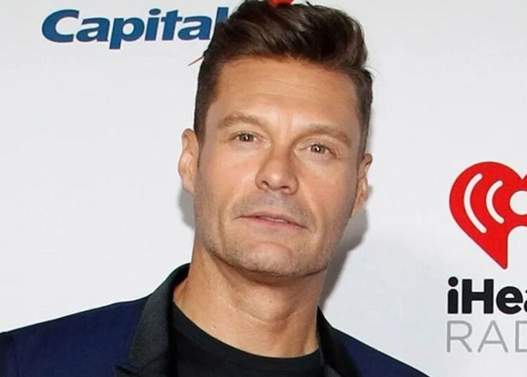 Ryan Seacrest reflete sobre seu primeiro Natal sem o pai