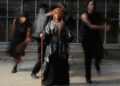 Sampa The Great retorna com novo single desafiador “Can’t Hold Us”