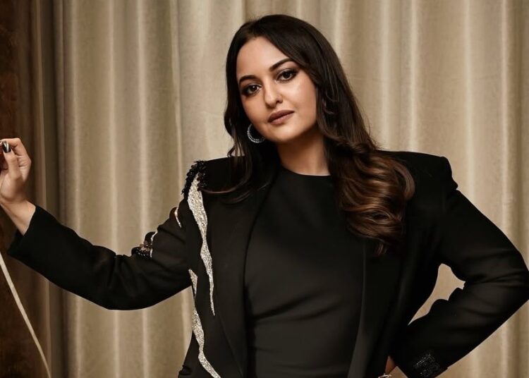 Sonakshi Sinha ataca abertamente atores, críticos querem leis mais rígidas