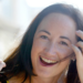 Sophie Kinsella, autora de romances ‘Shopaholic’, morre aos 55 anos
