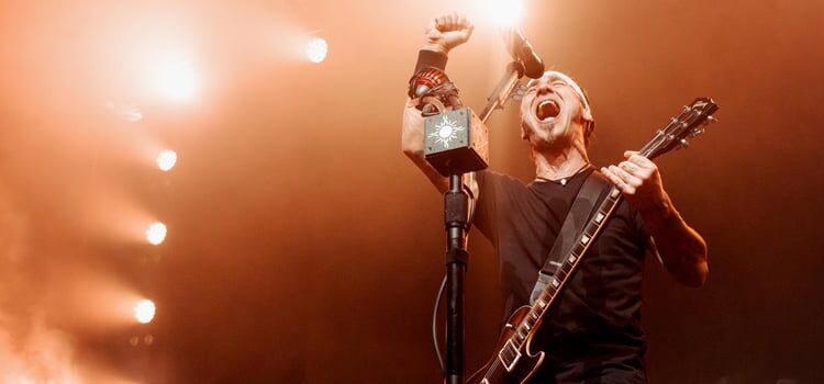 Sully Erna está se preparando para outro álbum do Godsmack, apesar de já ter descartado novas músicas