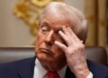 'Vile, Egomaniac, Loser': Rock Star destrói totalmente Trump por postagem 'horrível'