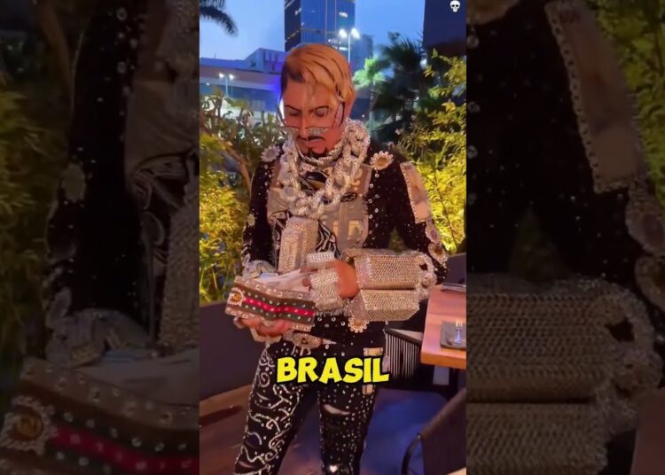 He is the richest man in Brazil.When he passes#he#explore #Crazy #fyp