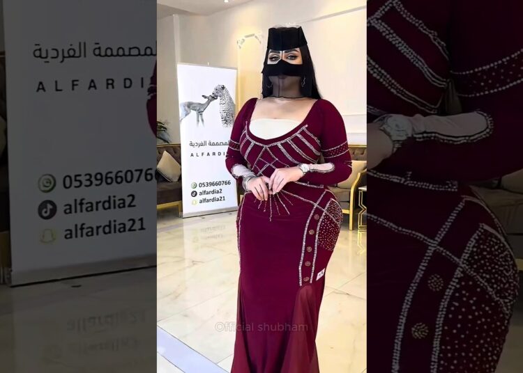 Why Life of Dubai Sheikhs Wives Is So Different 😨 #shortsvideo #dubai